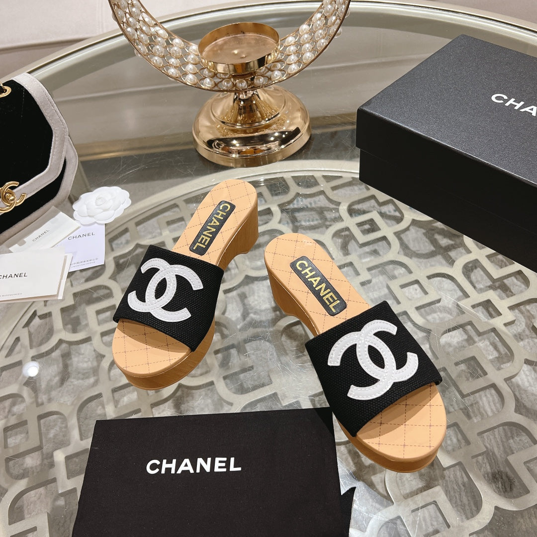 New Arrival C Logo Women's SlippersXC052025030405