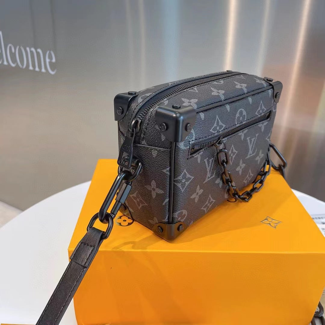 Black A Grade Leather V Logo Bags-WX05202362812