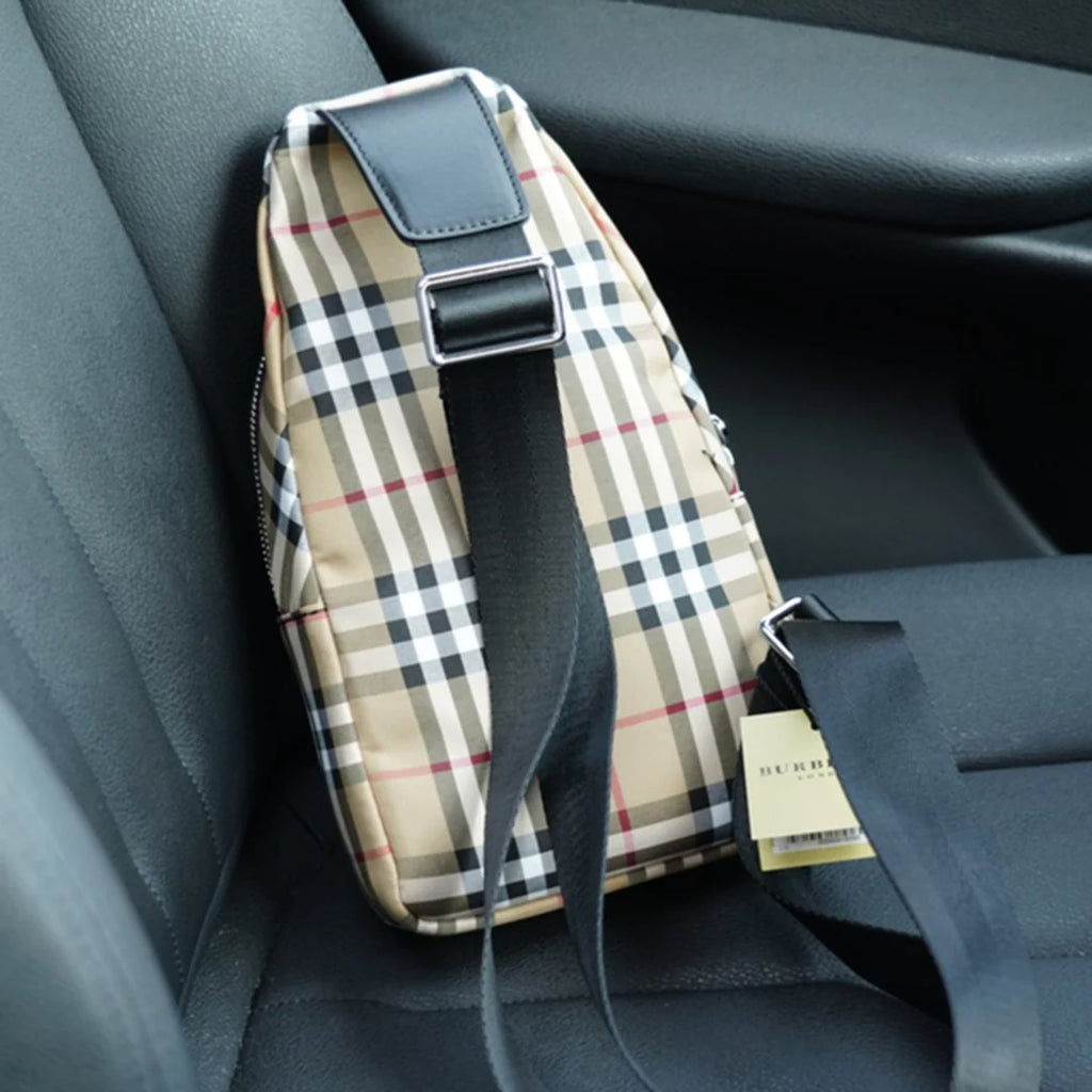 Men's fashion versatile plaid chest bag 1024032805