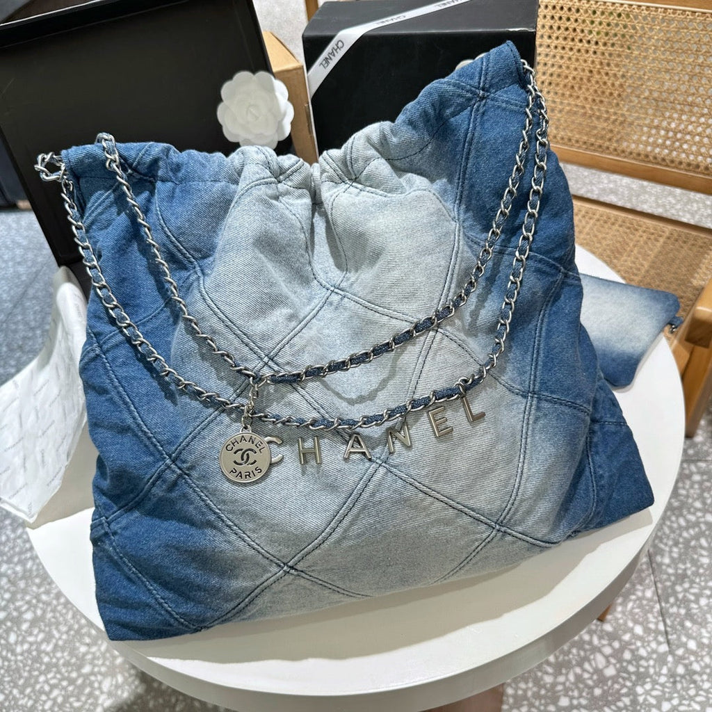 Fashion new messenger bag CWT1023081026