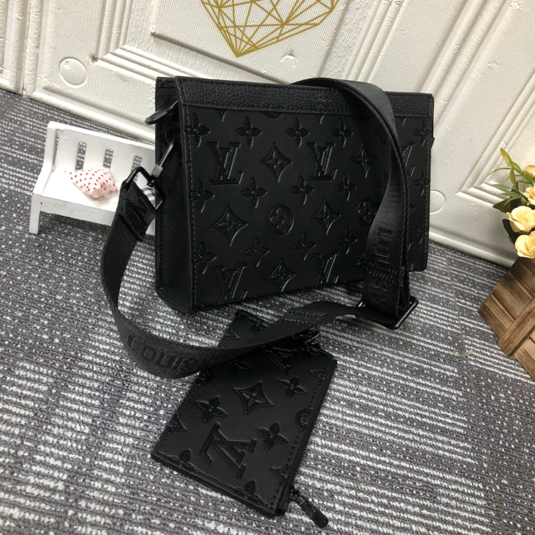 New  Fashion V Logo Bags   XCS081004