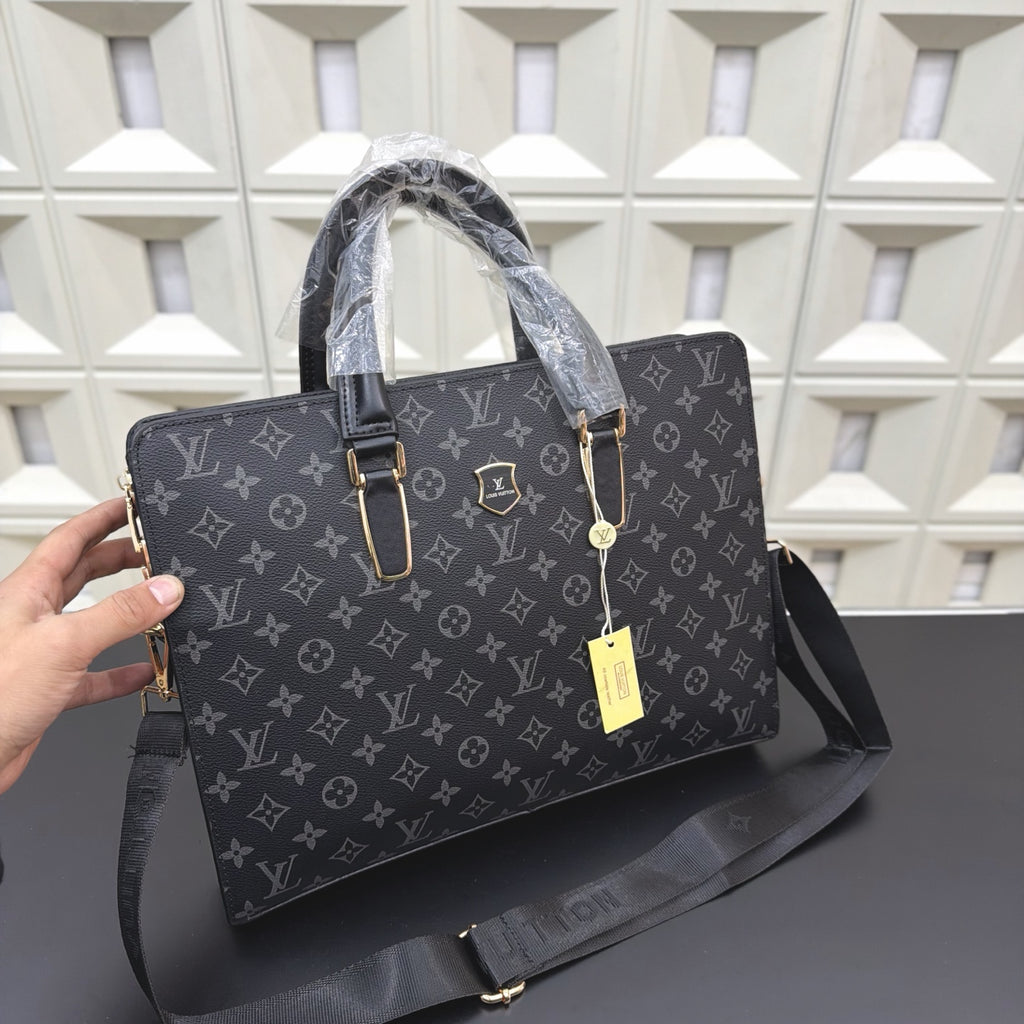 New Black Leather Male or Female BagsXC052026020306