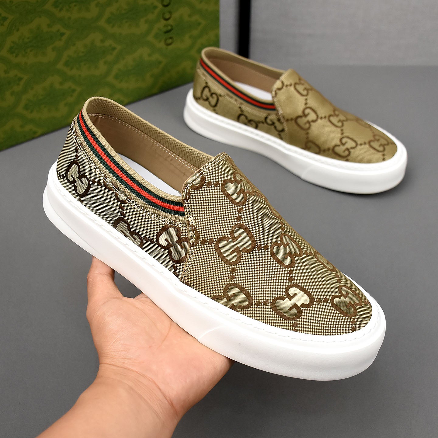New Handmade leather Fashion men's SneakersXC052026042716