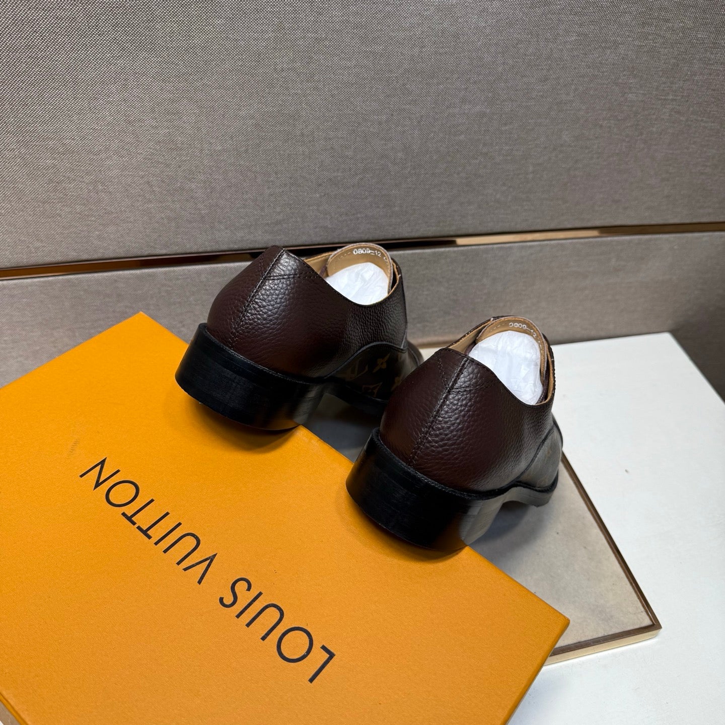 New Handmade V men's Dress ShoesXC052025121502