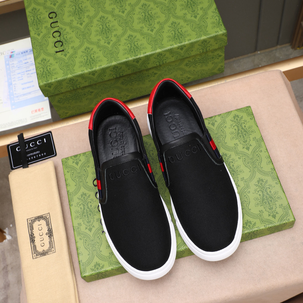 New fashion handmade Men's SneakersXC052026041703