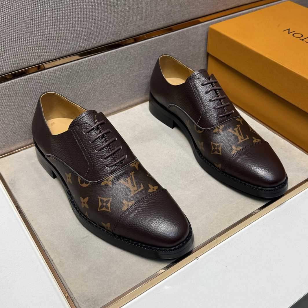 New Handmade V men's Dress ShoesXC052025121502