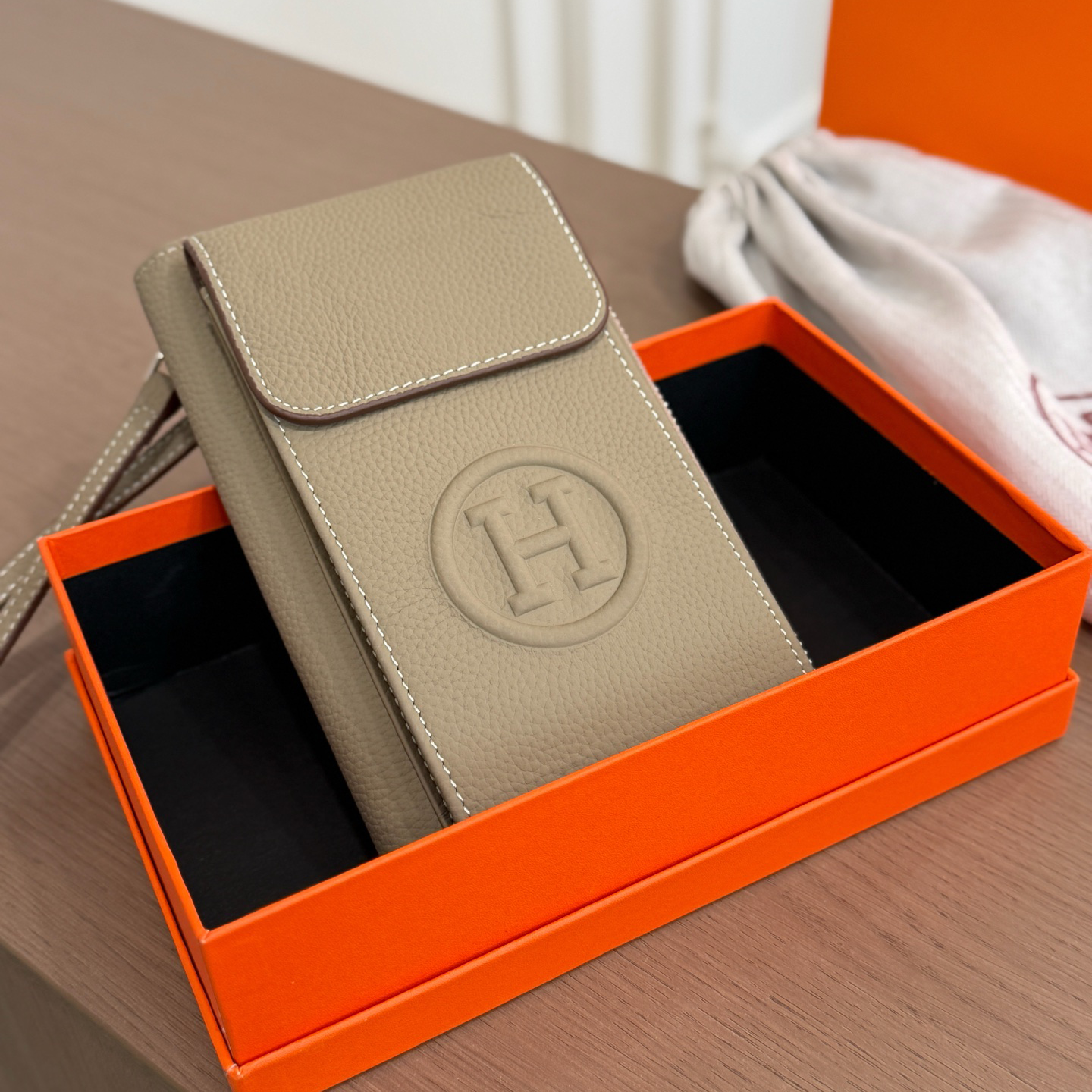 New Fashion Handmade Leather walletXC052026070905