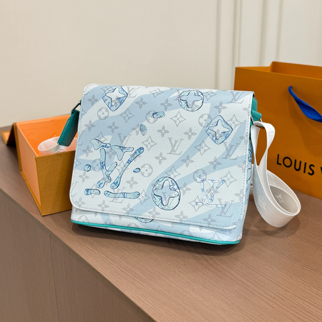 New Fashion Handmade Leather bagsXC052026071301