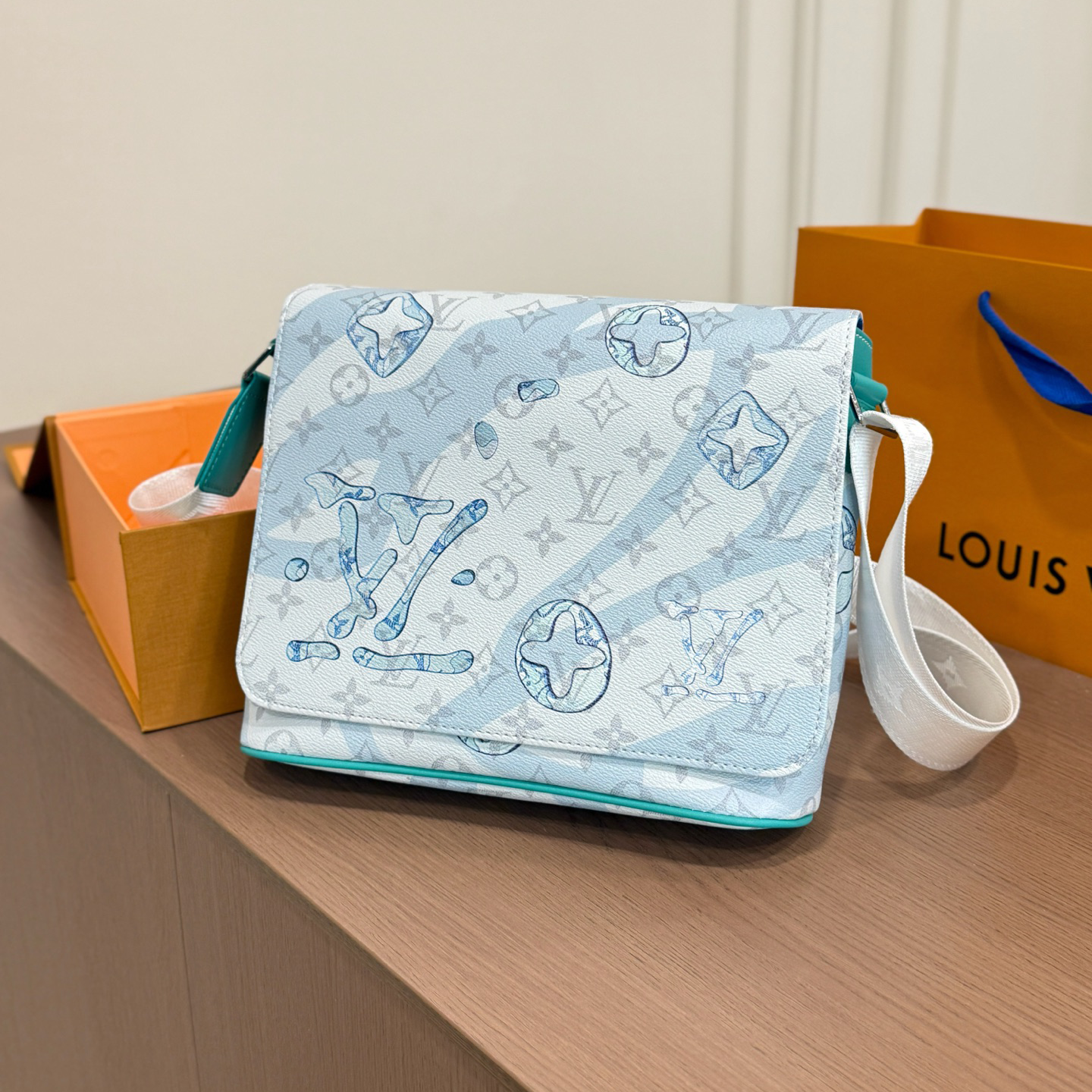 New Fashion Handmade Leather bagsXC052026071301
