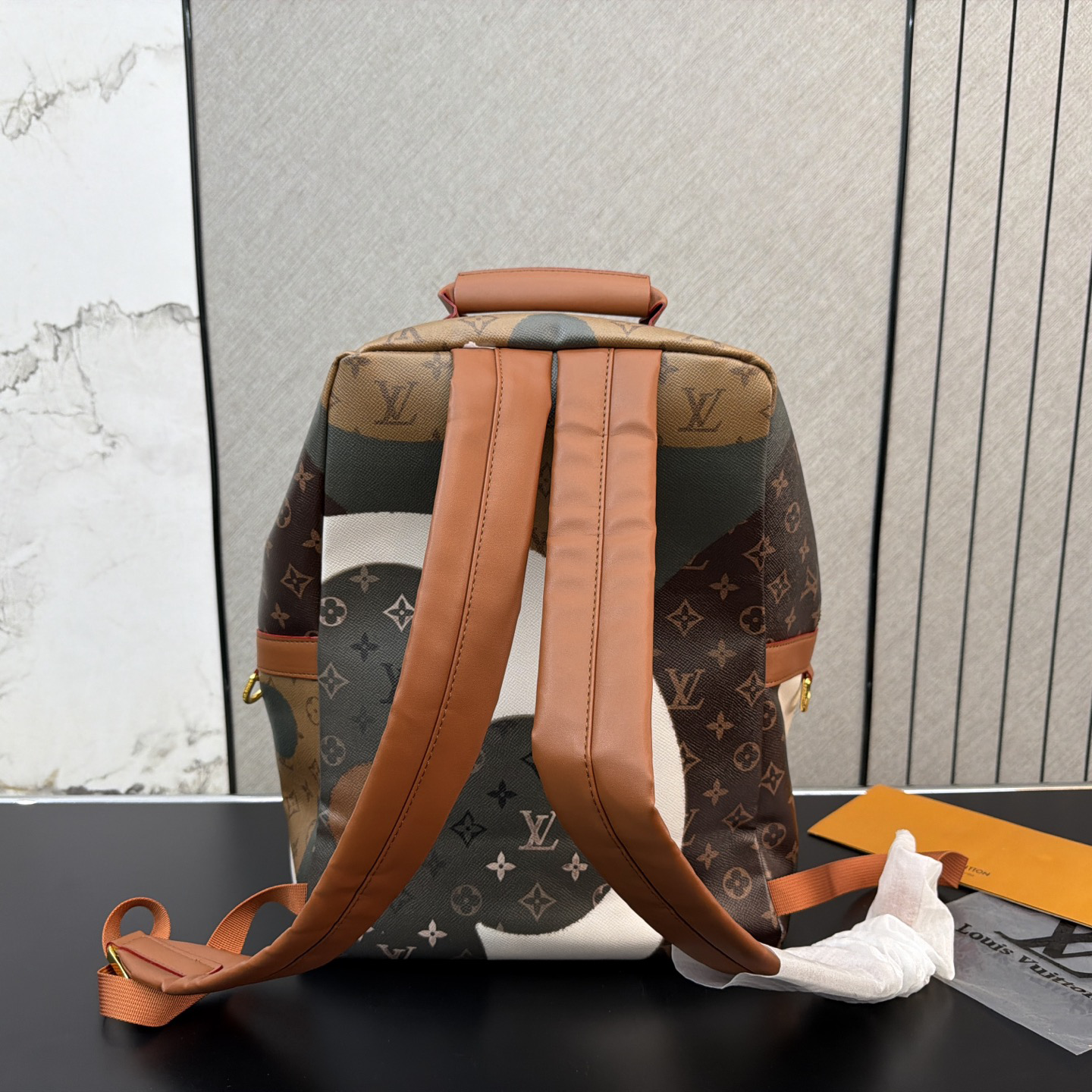 New Fashion Handmade Leather bagsXC052026071303