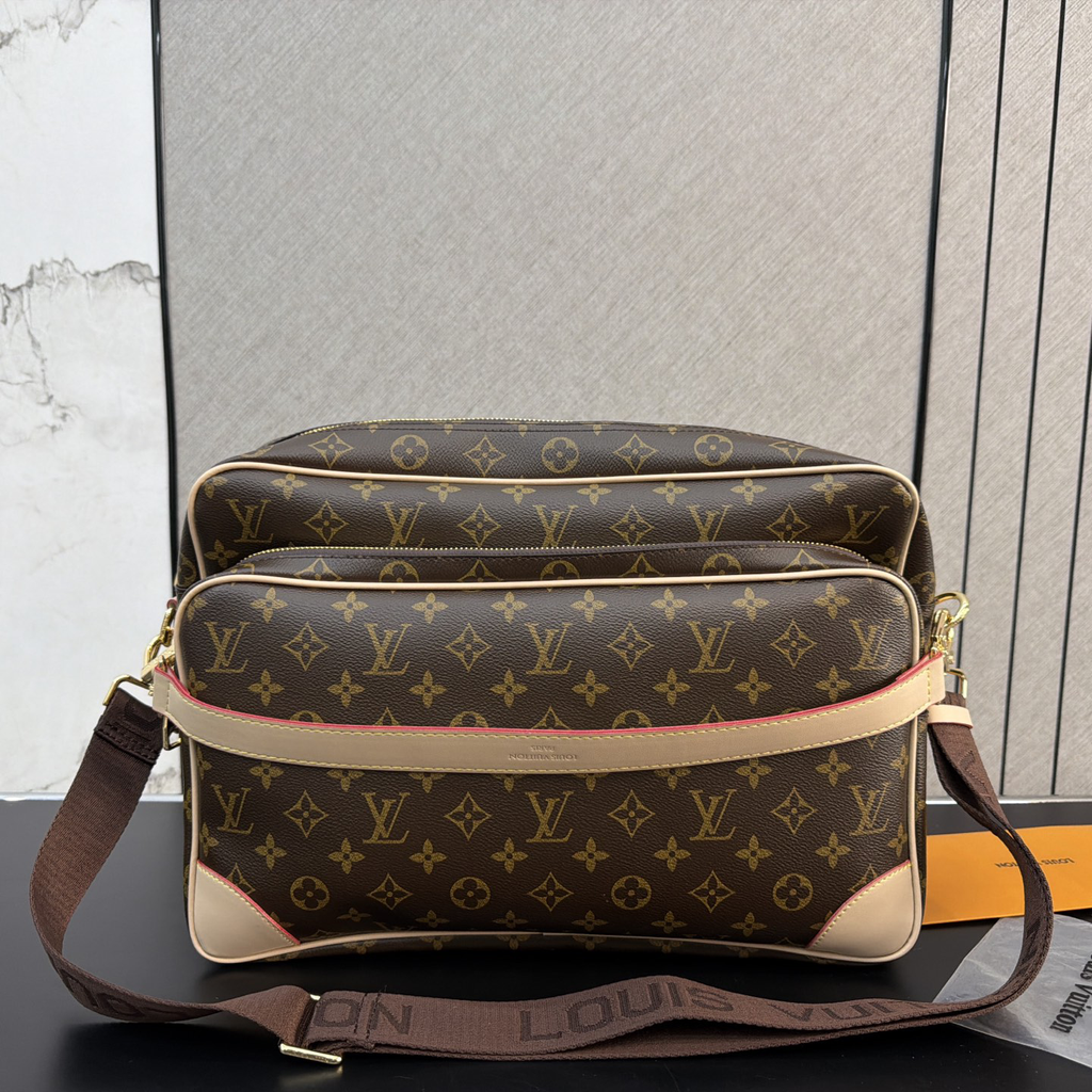 New Fashion Handmade Leather bagsXC052026072205