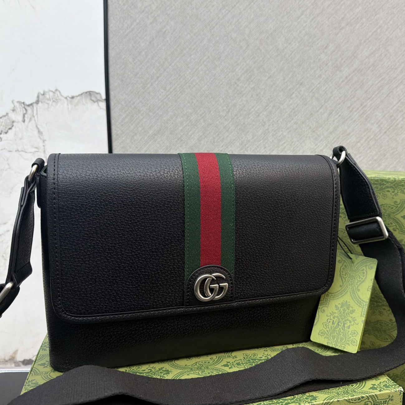 Black Leather Fashion men's BagsXC0520260081802