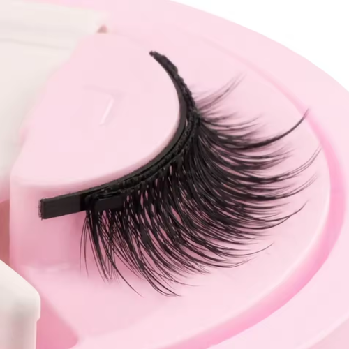 Magnetic Eyelashes + FREE APPLICATOR